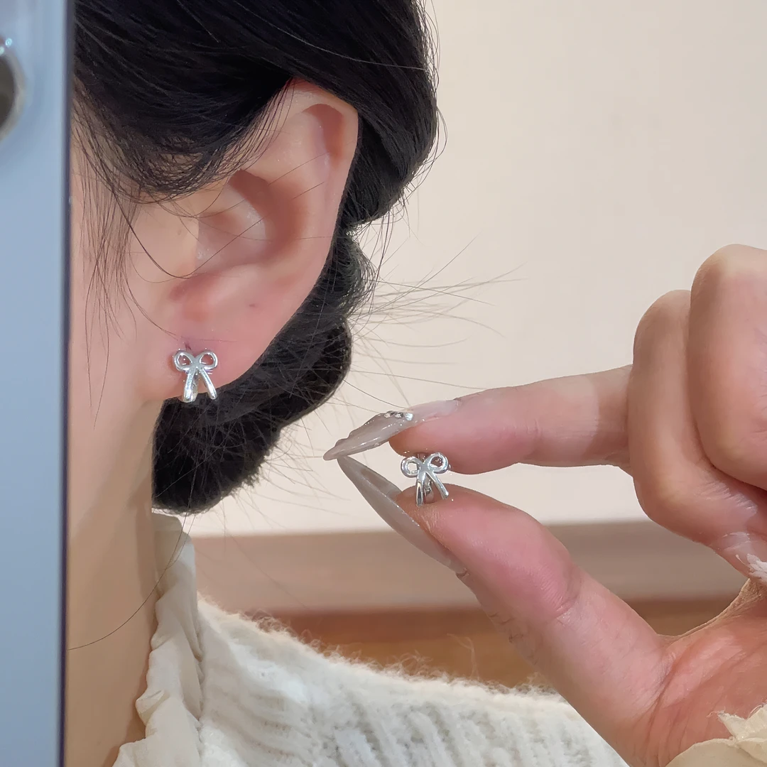 银色蝴蝶结圈圈耳扣0808