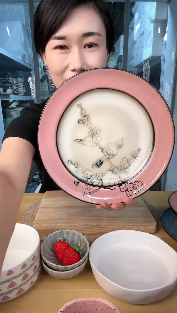 【闪购商品】瓷片11英寸手绘花鸟大盘微瑕