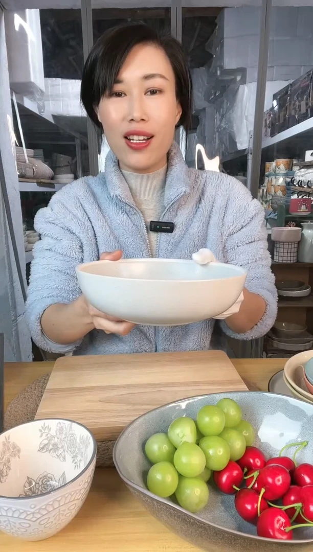 【闪购商品】陶瓷盘8英寸灰色白边菜碗