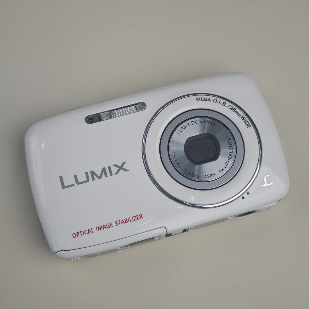 95新 Panasonic/松下 s1中文1210万像素4倍变焦ccd数码相机