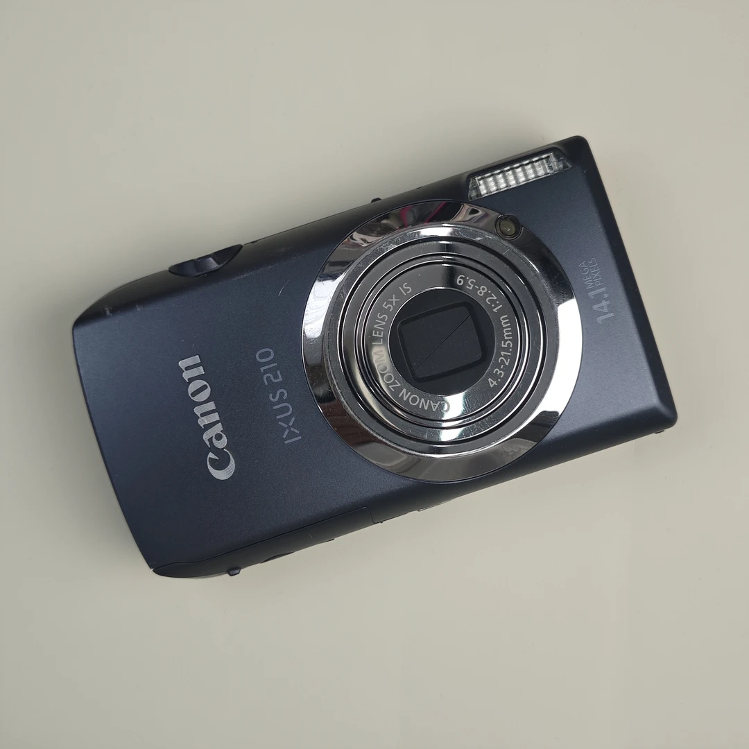 95新 Canon/佳能 ixus210黑色1410万像素5倍变焦ccd数码相机