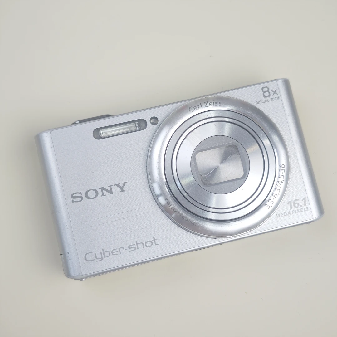 95新 Sony/索尼 w730月光银1610万像素8倍变焦ccd数码相机