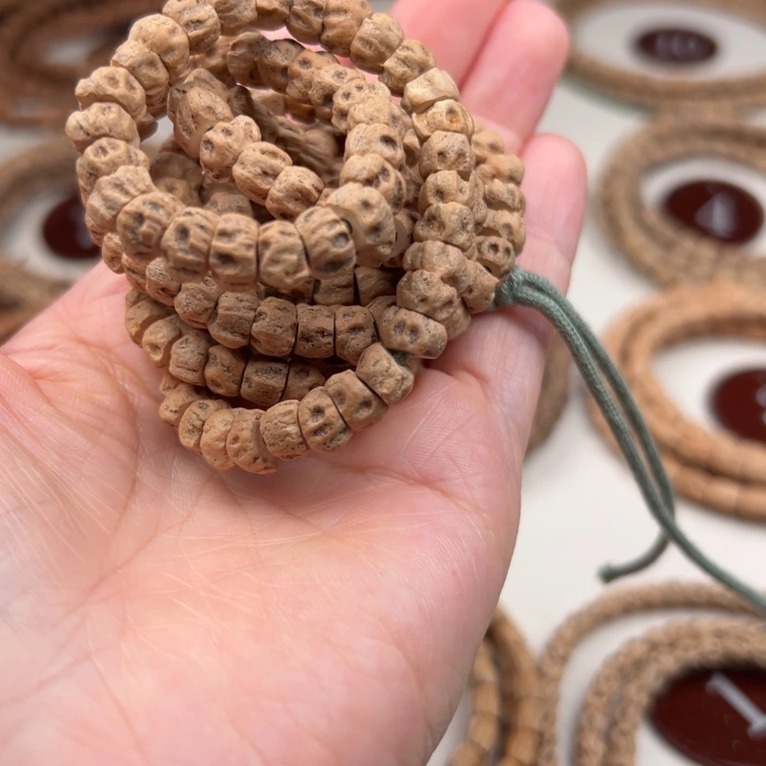 柏香籽/百香籽吊坠拖*