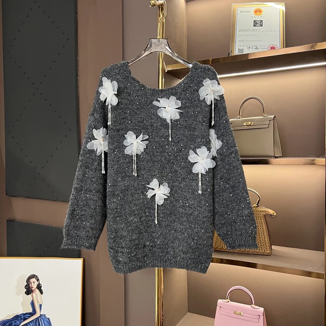 【Loyis125】法式欧货重工花朵镶钻亮闪闪蝴蝶结装饰毛衣2410103