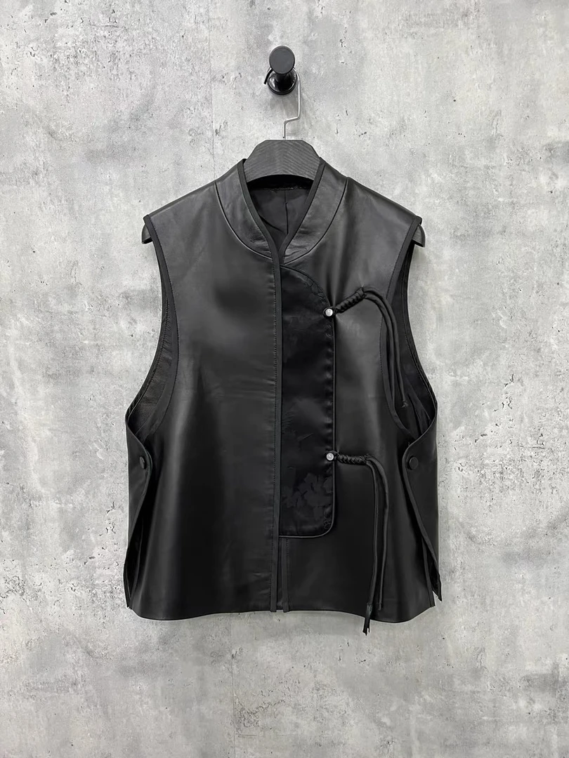 中国风2023秋季新款真皮马夹女绵羊皮立领盘扣宽松无袖坎肩外套