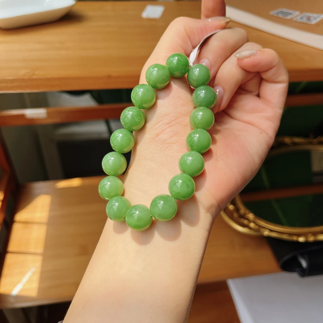 约13mm碧玉粉青圆珠单圈手串