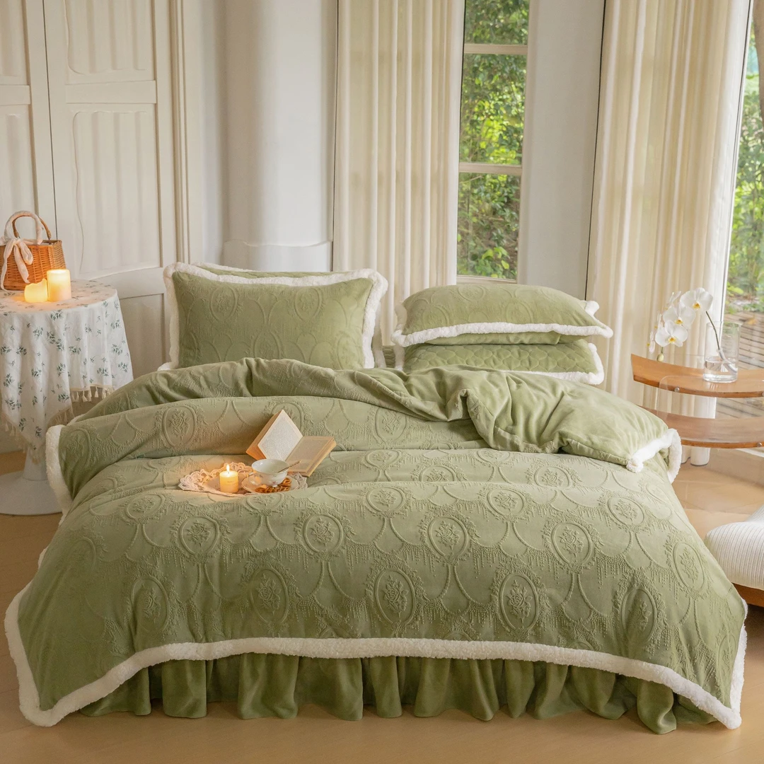 雕花绒牛奶绒床盖四件套 轻奢加厚夹棉床盖防滑床 法式轻奢风