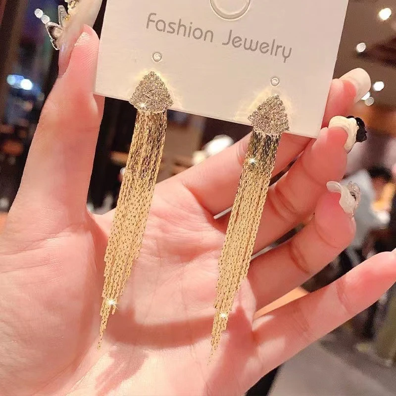 铜合金耳饰 金属链条流苏耳环通勤耳钉高级感时尚气质轻奢饰品女