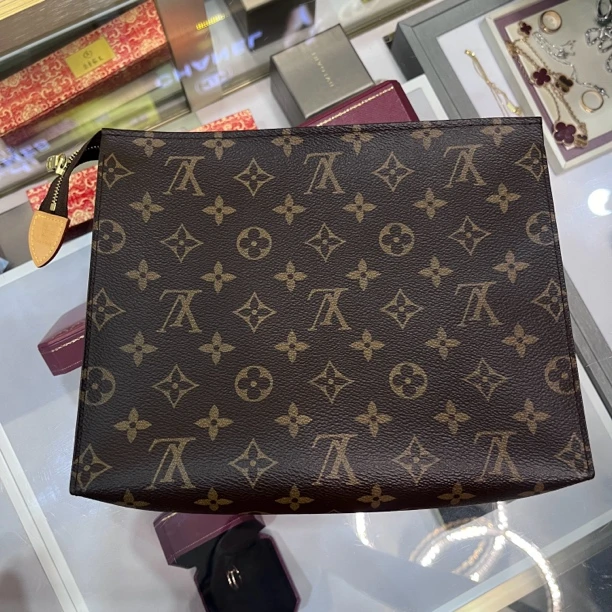 95新 LouisVuitton/路易威登 LV老花洗漱包26 老花手拿包