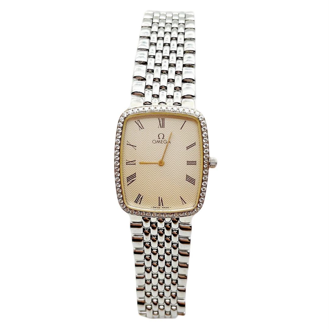 95新 Omega/欧米茄 00388/蝶飞系列/女士石英腕表/26*30方盘/后钻