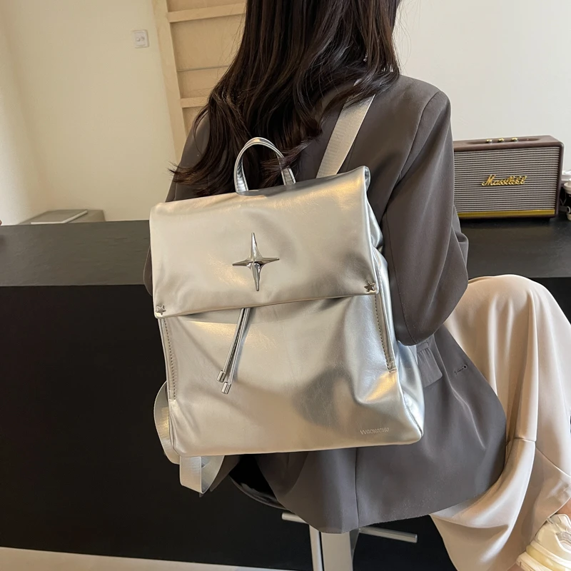 双肩包女包时尚小众高级爆款上学旅行通勤小包包