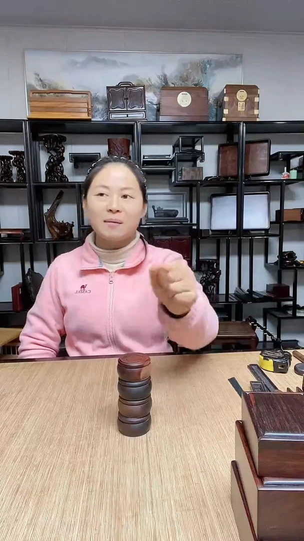 【闪购商品】1根雕4个 4cm 底座