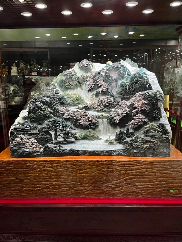 大尺寸落地岫岩玉意境山水摆件成品长2米