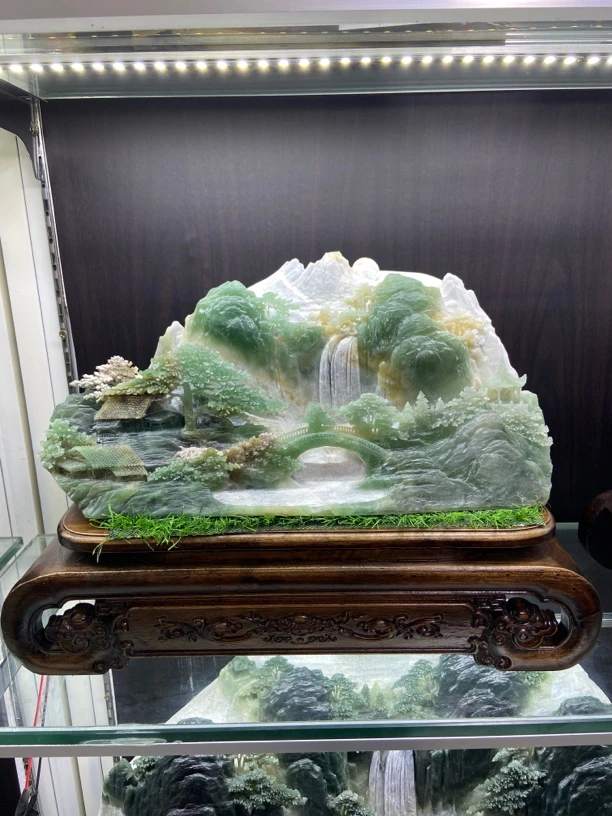 岫岩玉意境山水摆件长44高31