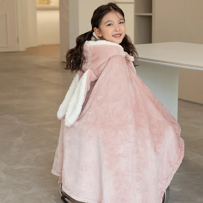 儿童披肩斗篷趴睡毛毯冬季盖毯教室用午睡毯小学生披风可爱午休毯