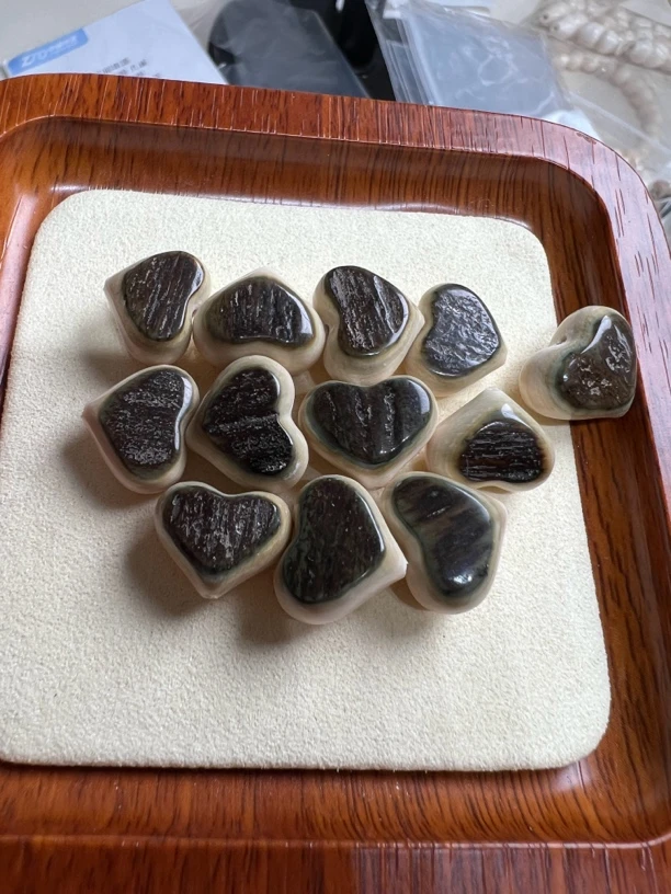 猛犸牙蓝皮爱心吊坠配串神器联系客服一物一拍