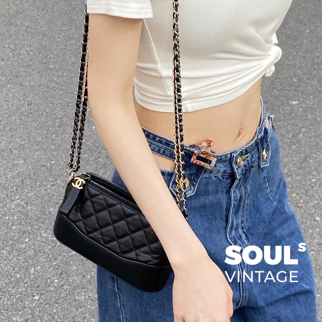 95新 Chanel/香奈儿 Chanel 黑金 牛皮 流浪 mini/608015545