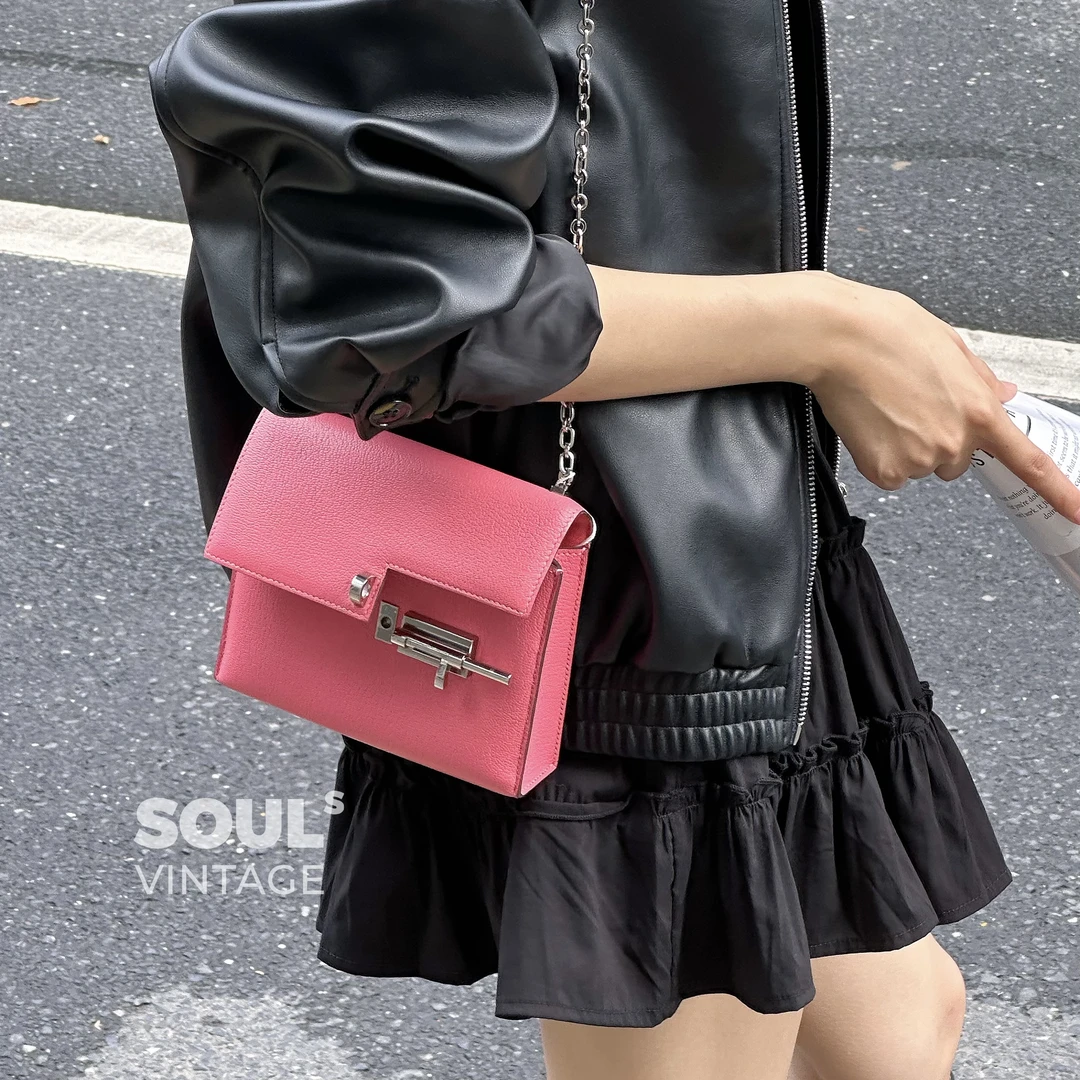 95新 Hermes/爱马仕 8w唇膏粉 山羊皮 银扣mini手枪包/625865979