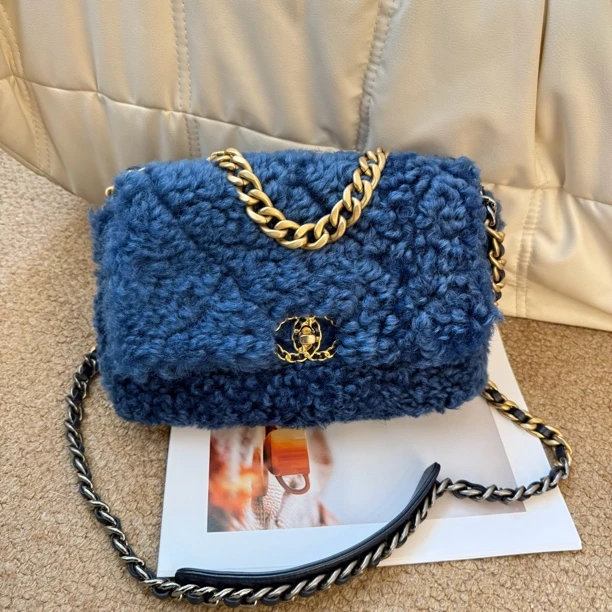 95新 Chanel/香奈儿 Chanel 蓝金 羊羔毛 19bag中号/609052655