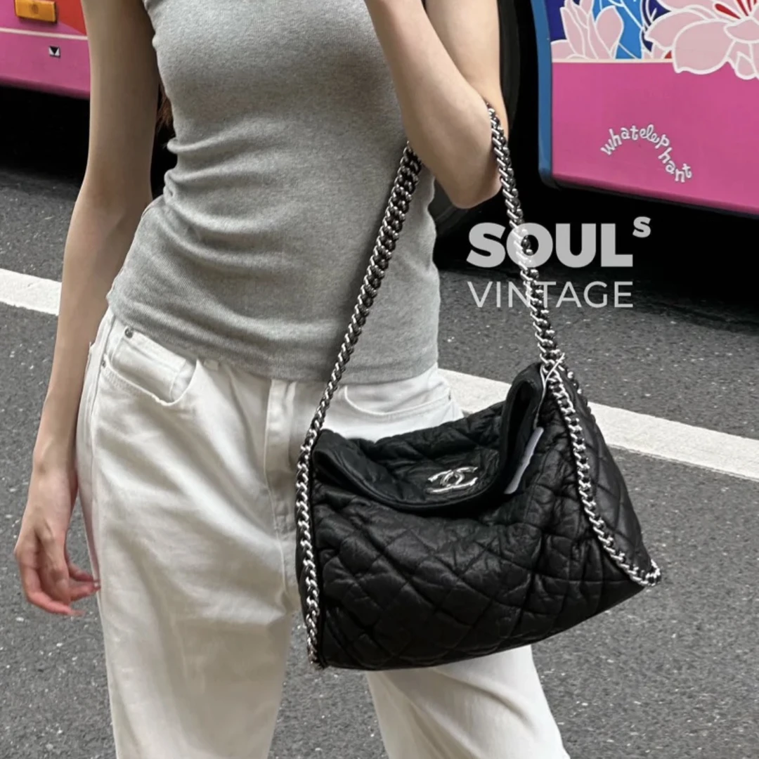 95新 Chanel/香奈儿 Chanel 黑银 老羊皮滚边hobo/637405760
