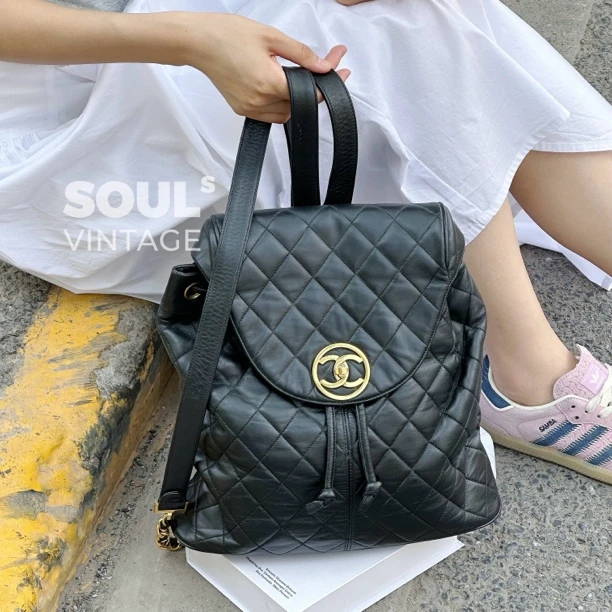 95新 Chanel/香奈儿 Chanel 黑金 羊皮 双肩包/627677963