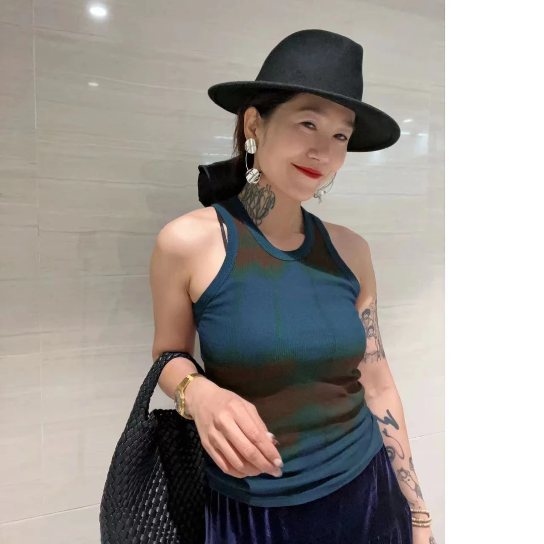 21797晕染修身背心晕彩色均码打底