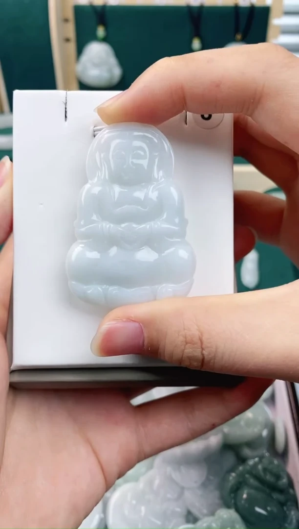 【闪购商品】翡翠挂件未镶嵌观音（多样性发货发其一）