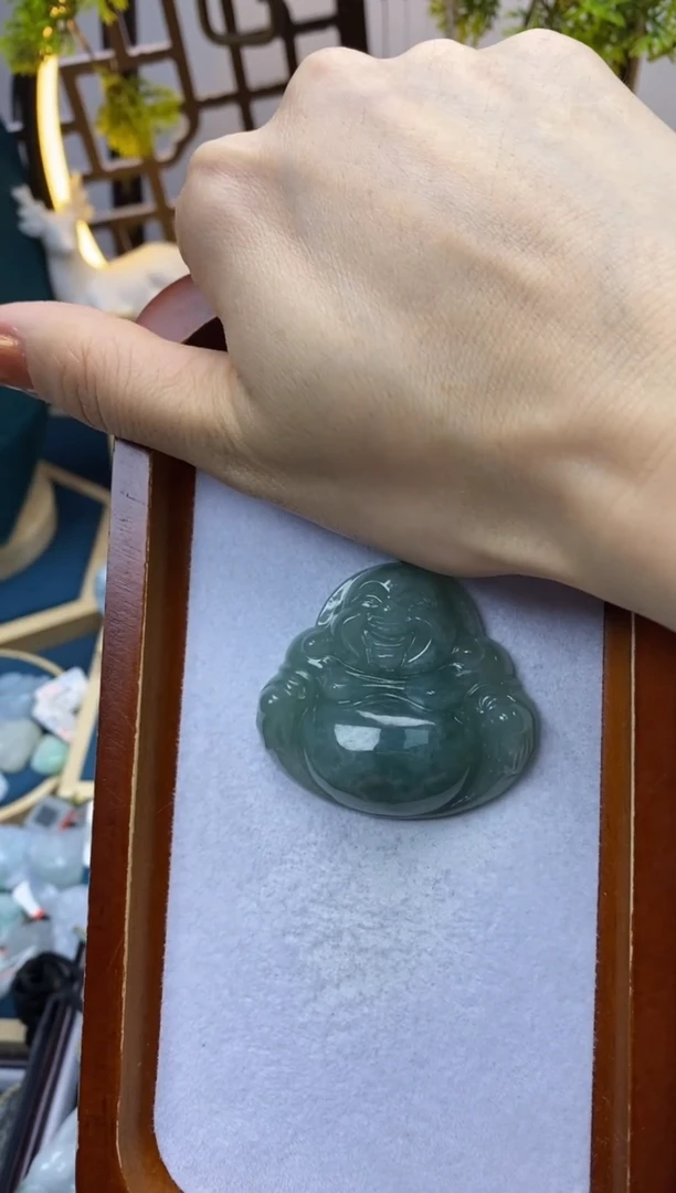 【闪购商品】翡翠颈饰未镶嵌佛公