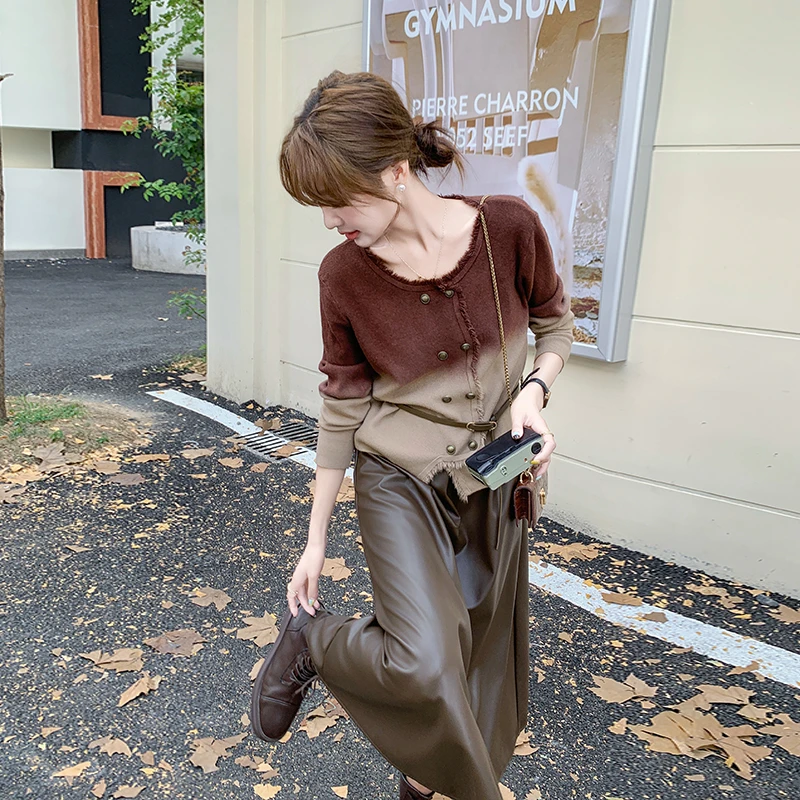 轻熟风时尚套装裙女春秋季新款设计感拼色针织衫pu皮半身裙两件套