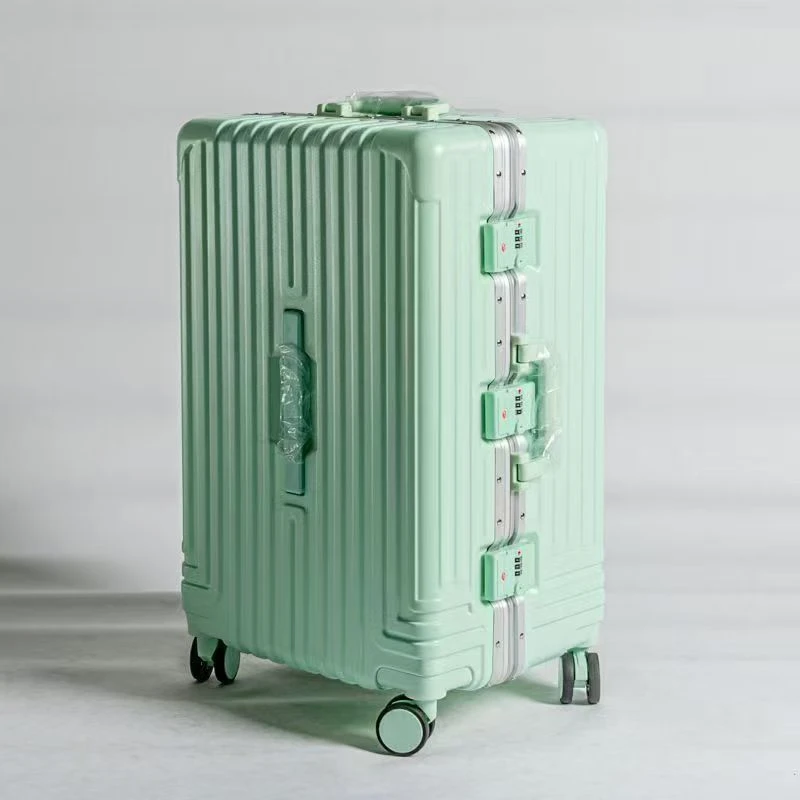 运动学生行李箱大容量拉杆旅行箱时尚多功能密码旅行箱抗摔防刮箱