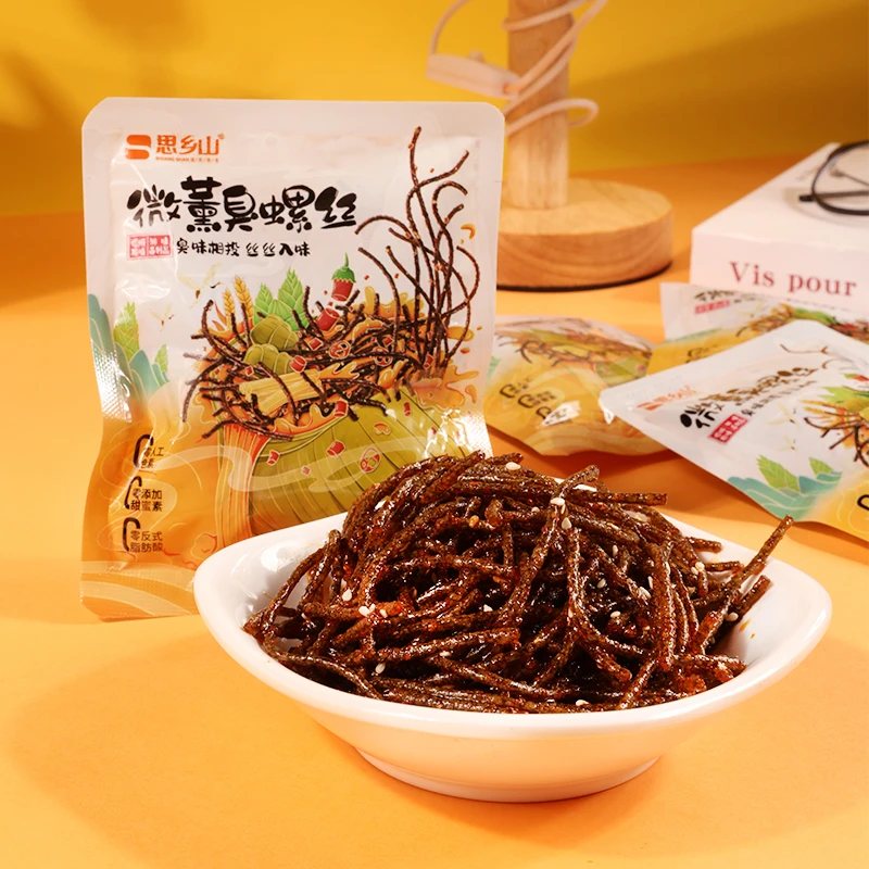思乡山网红臭螺丝辣条独立包装麻辣儿时解馋追剧小零食休闲食品