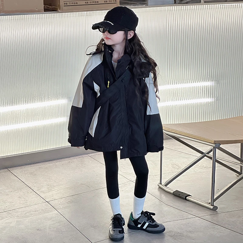 女童冲锋衣三合一春秋款2024新款儿童连帽外套初中生秋冬户外风衣
