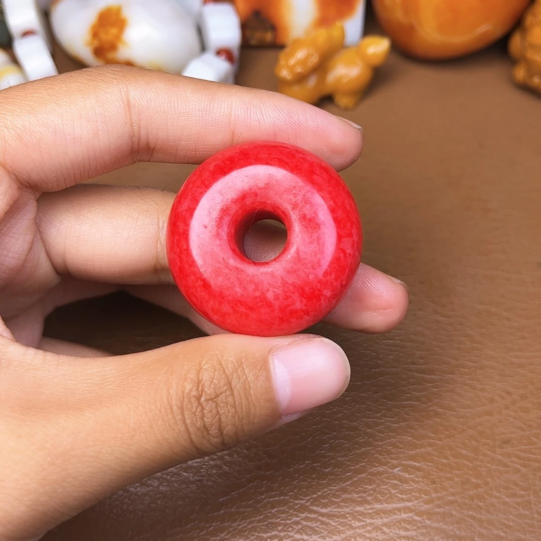 精品和田玉平安扣