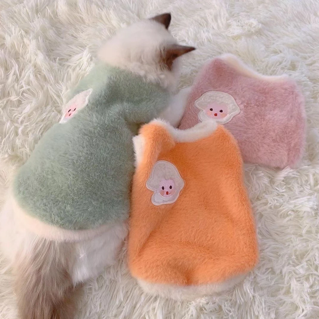 猫咪专用的猫衣服1-3个月幼猫衣服蓝猫英短布偶冬天保暖背心绒衣