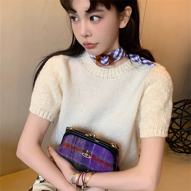 le rouge周美美 软糯泡芙白色简约百搭俏皮圆领针织羊毛短袖上衣