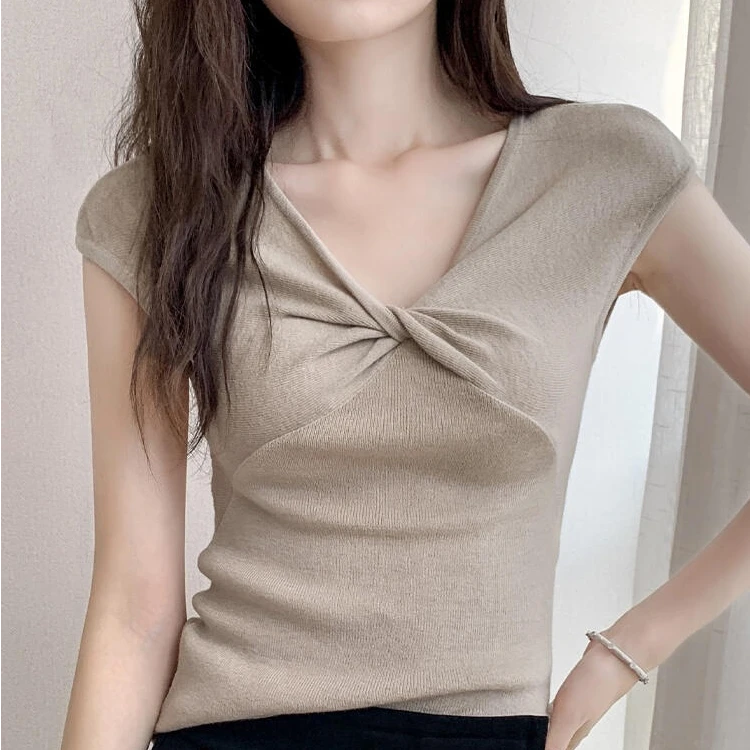 韩扭结设计感V领针织背心女夏季新款外穿修身显瘦无袖上衣T恤ins