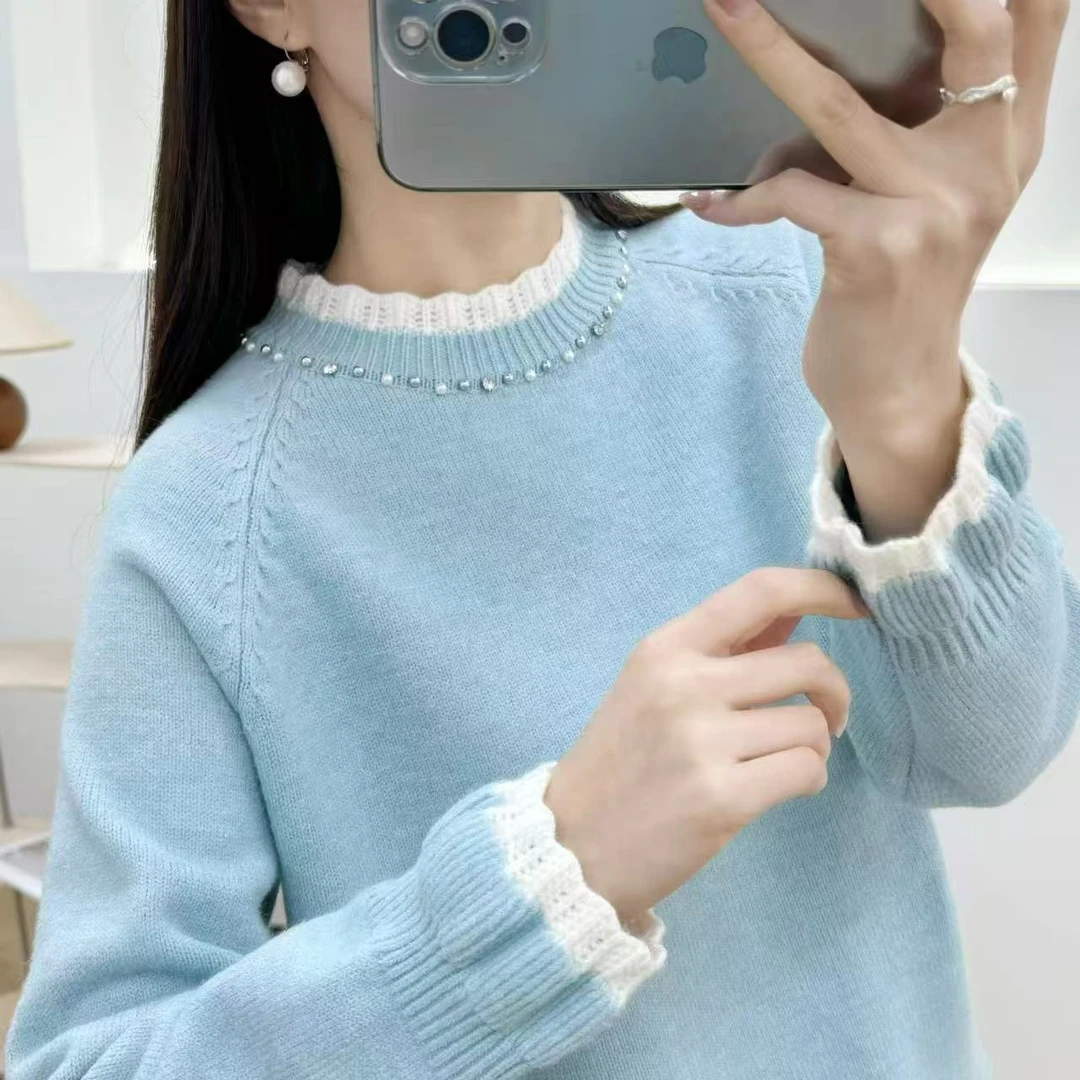撞色花瓣圆领针织打底衫女秋冬新款钉珠木耳边内搭套头毛衣