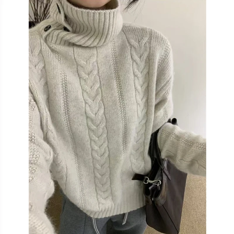 韩系三粒扣高领纯色宽松套头毛衣女冬季新款麻花针织衫加厚