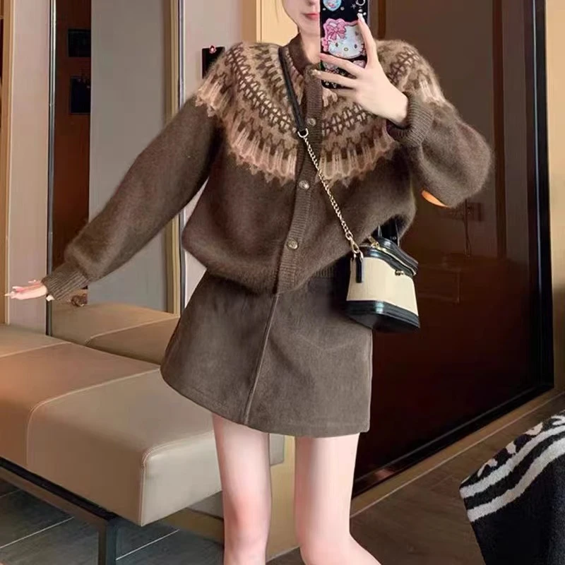 费尔岛复古咖色毛衣外套女慵懒风美拉德针织开衫