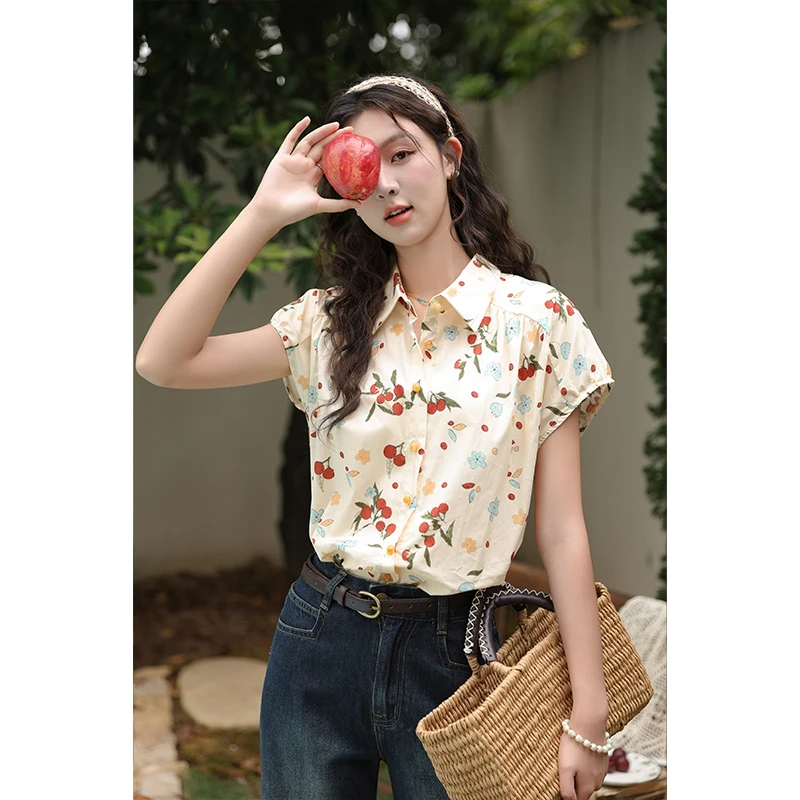 谜秀杏色气质翻领复古港风设计感短袖衬衫显瘦上衣MXD30C0255