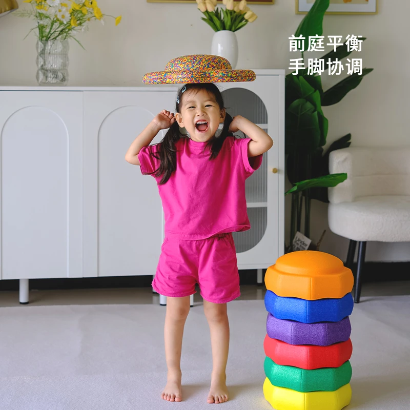 彩虹过河石感统训练器材儿童消耗体力玩具教具早幼儿园平衡木家用