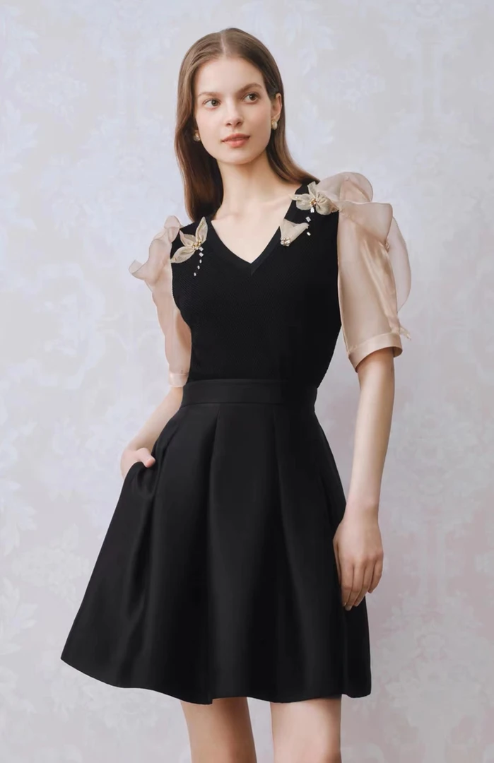 谨色女装/秀儿专属5/撤柜女装直播间扣号买-/都市/时尚/气质/休闲