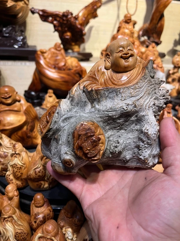 崖柏陈化根雕摆件