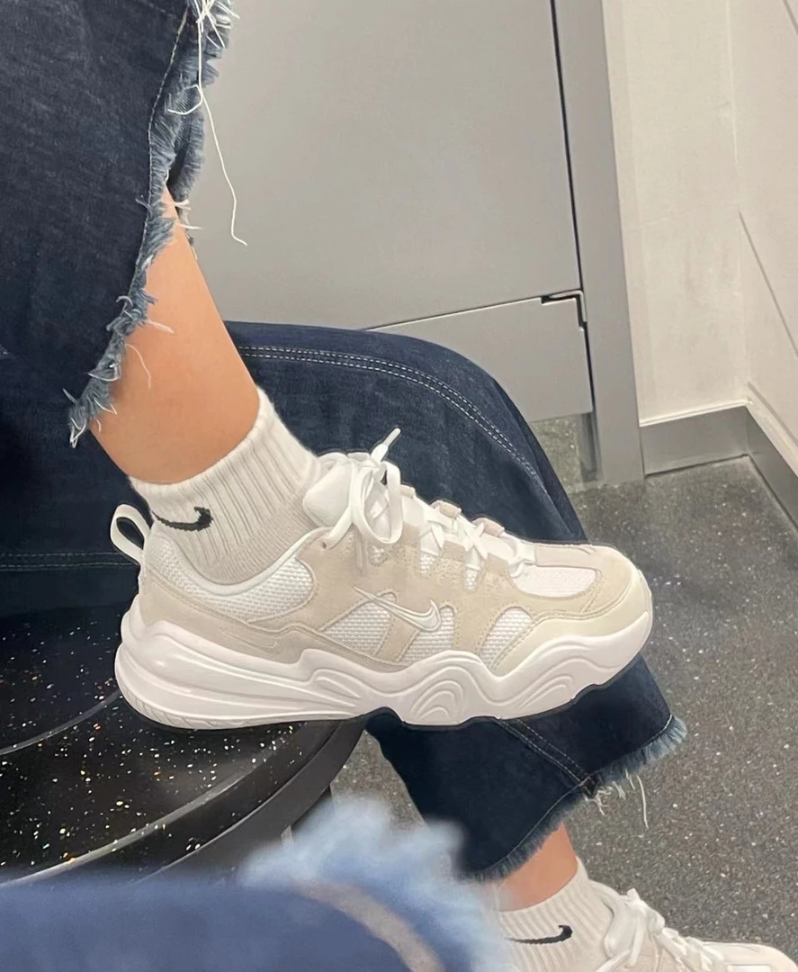 【断码清货】Nike 耐克休闲鞋TECH HERA复古运动老爹鞋 DR9761-100