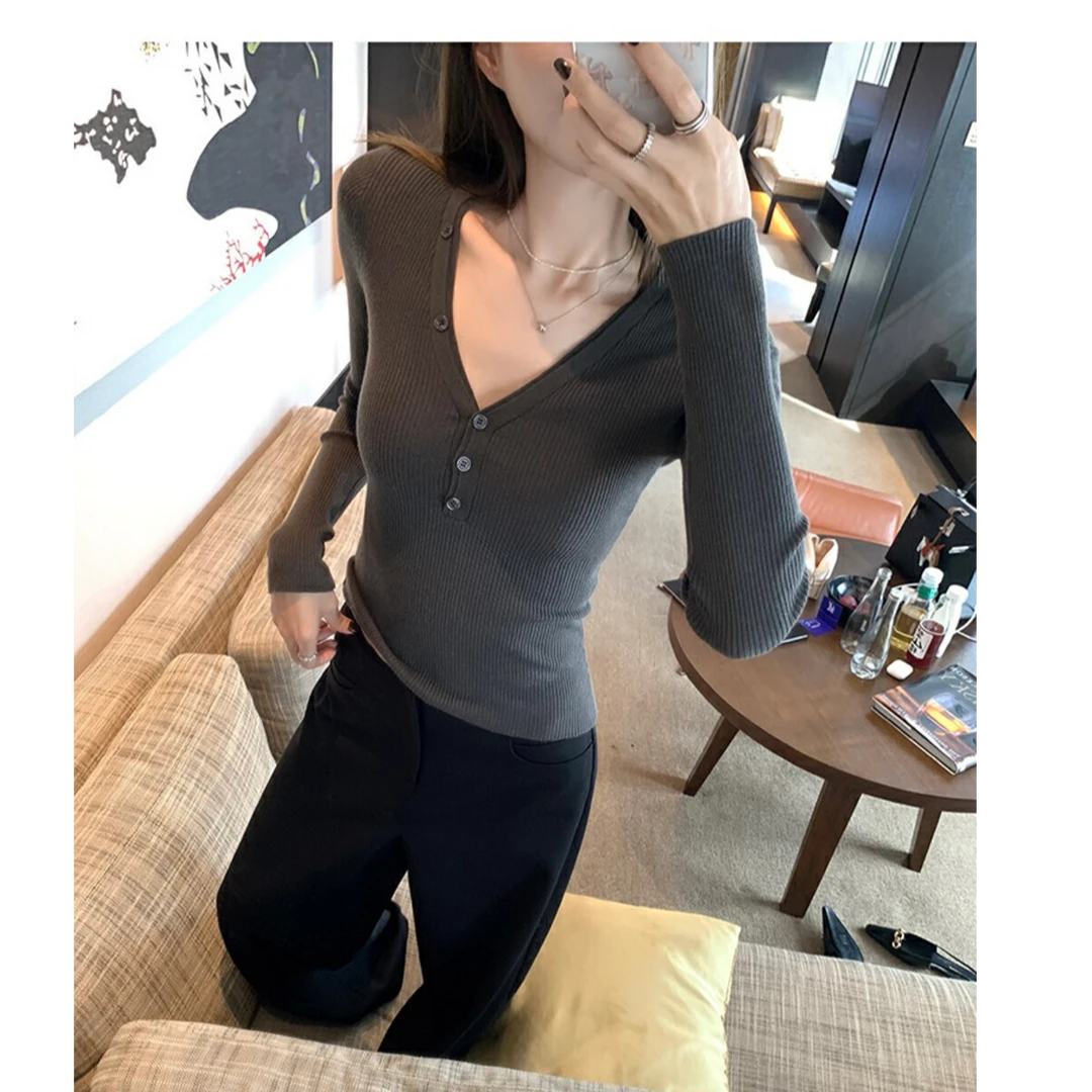 新款保暖厚实V领针织毛衣冬季内搭打底7006