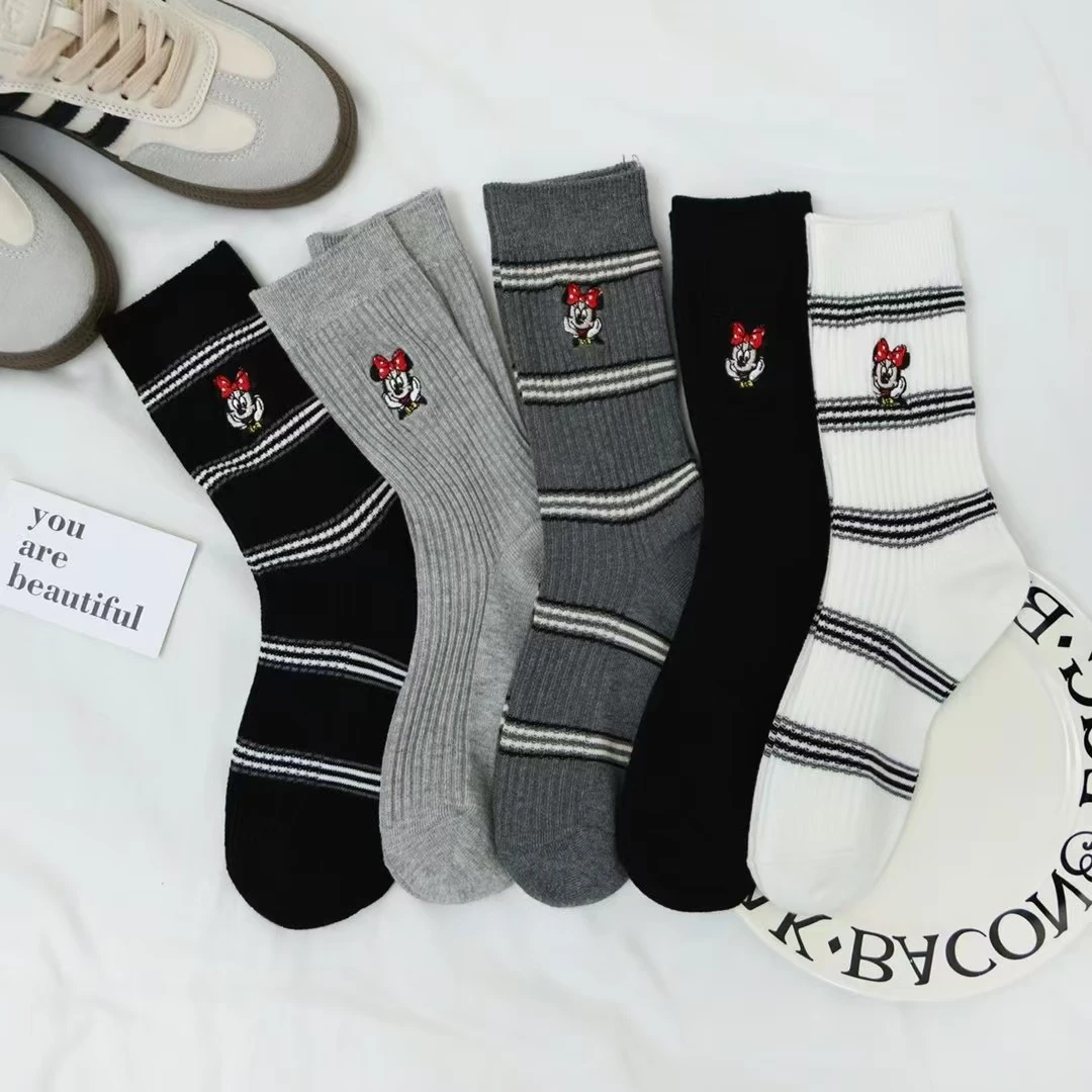 刺绣袜子撞色新款秋冬条纹堆堆日系米奇潮袜韩版女袜中筒爆款ins