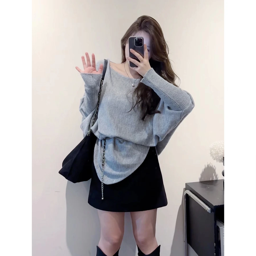 【MuMu】灰色韩系小众设计感上衣+黑色短裙WP9180