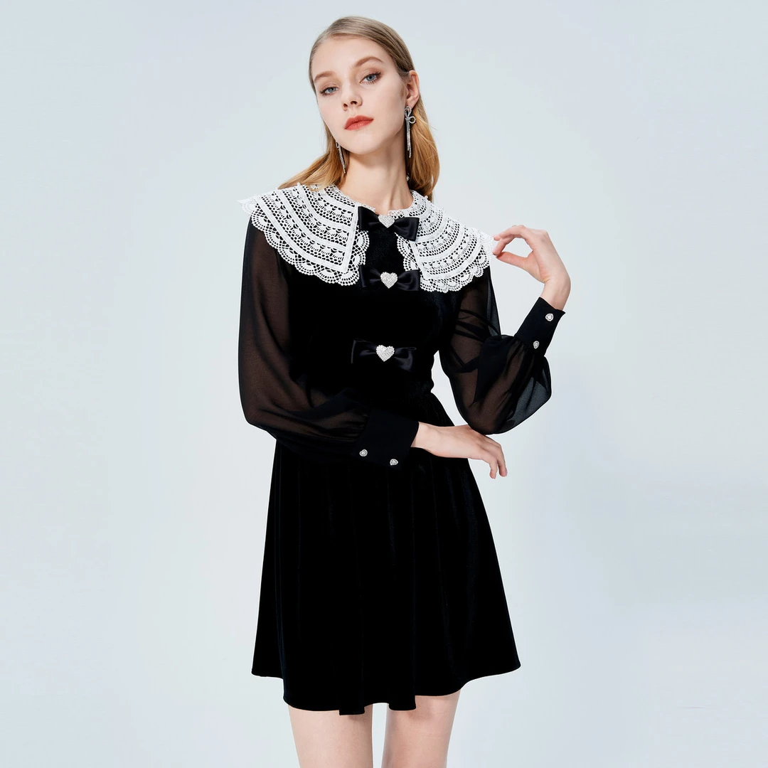 【若谷粉丝专属】AIVEI艾薇甜美灯笼袖丝绒连衣裙短裙P01W0045