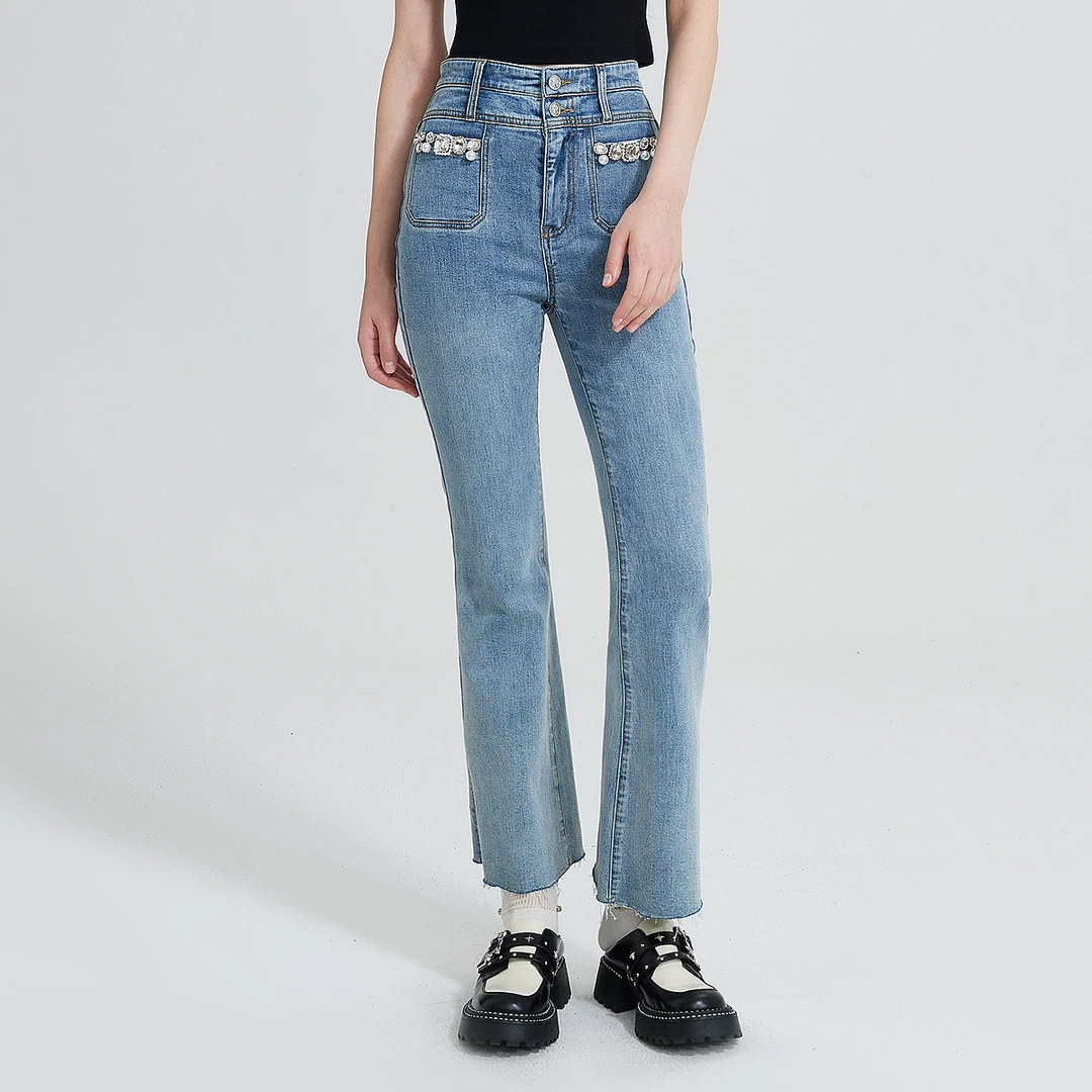 AIVEI高腰简约甜酷喇叭裤修身微喇牛仔裤R01W0001