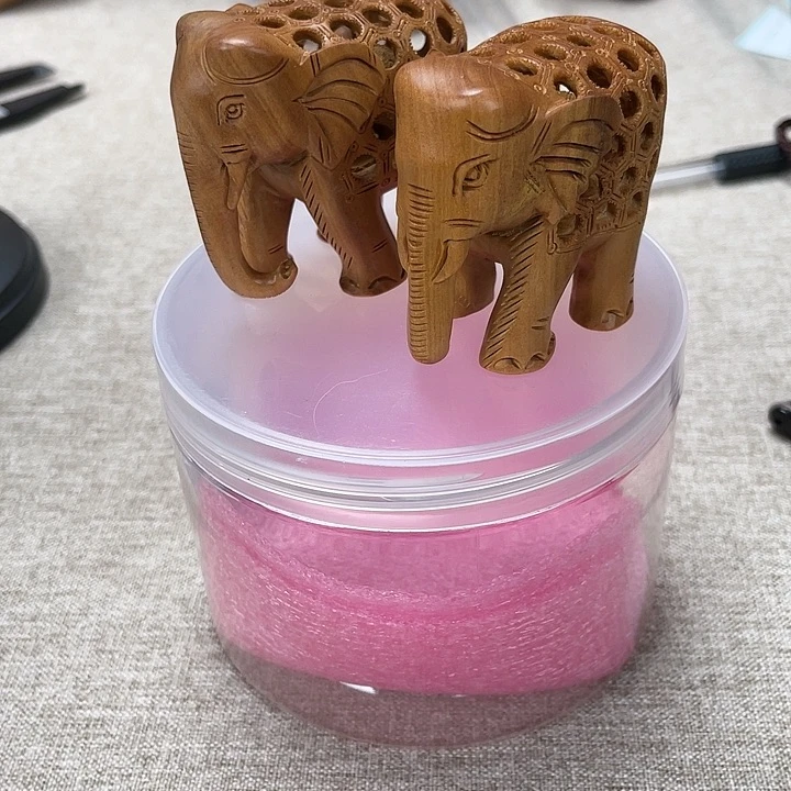 檀香木其他象一对/////////